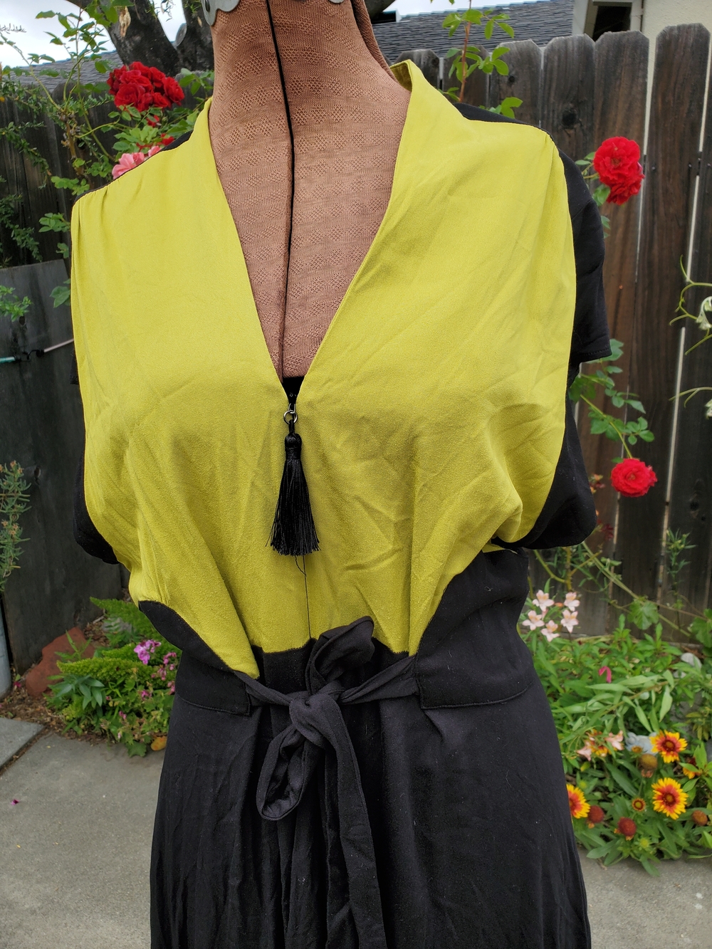 Trashy Diva  Two-Tone Maxi Dress with Tie Waist - Picture 2 of 7